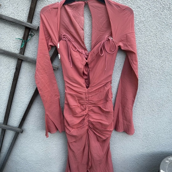 HOUSE OF CB 'Reine' Rose Real Silk Ruffle Midi Dress - Picture 9 of 13